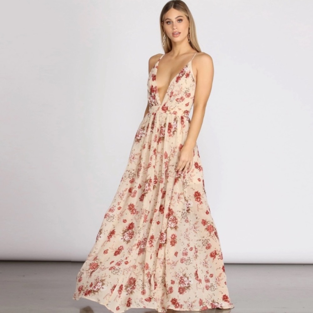 Windsor Lydia Floral Print A-Line Maxi Dress Size S NWT